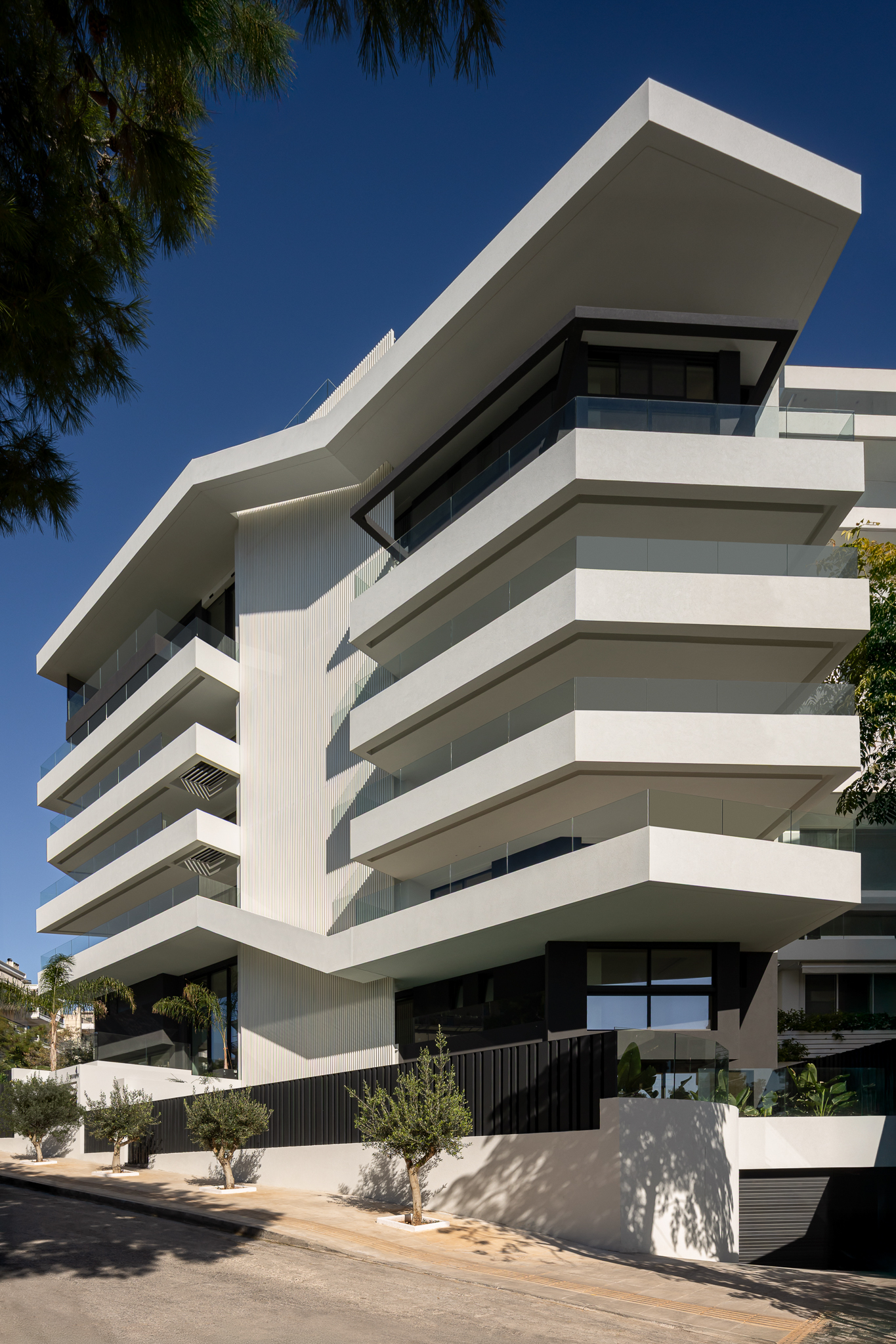 Ταξιαρχών 50 – H πολυτέλεια συναντά την καινοτομία σε μια μοναδική κατασκευή στον Άλιμο